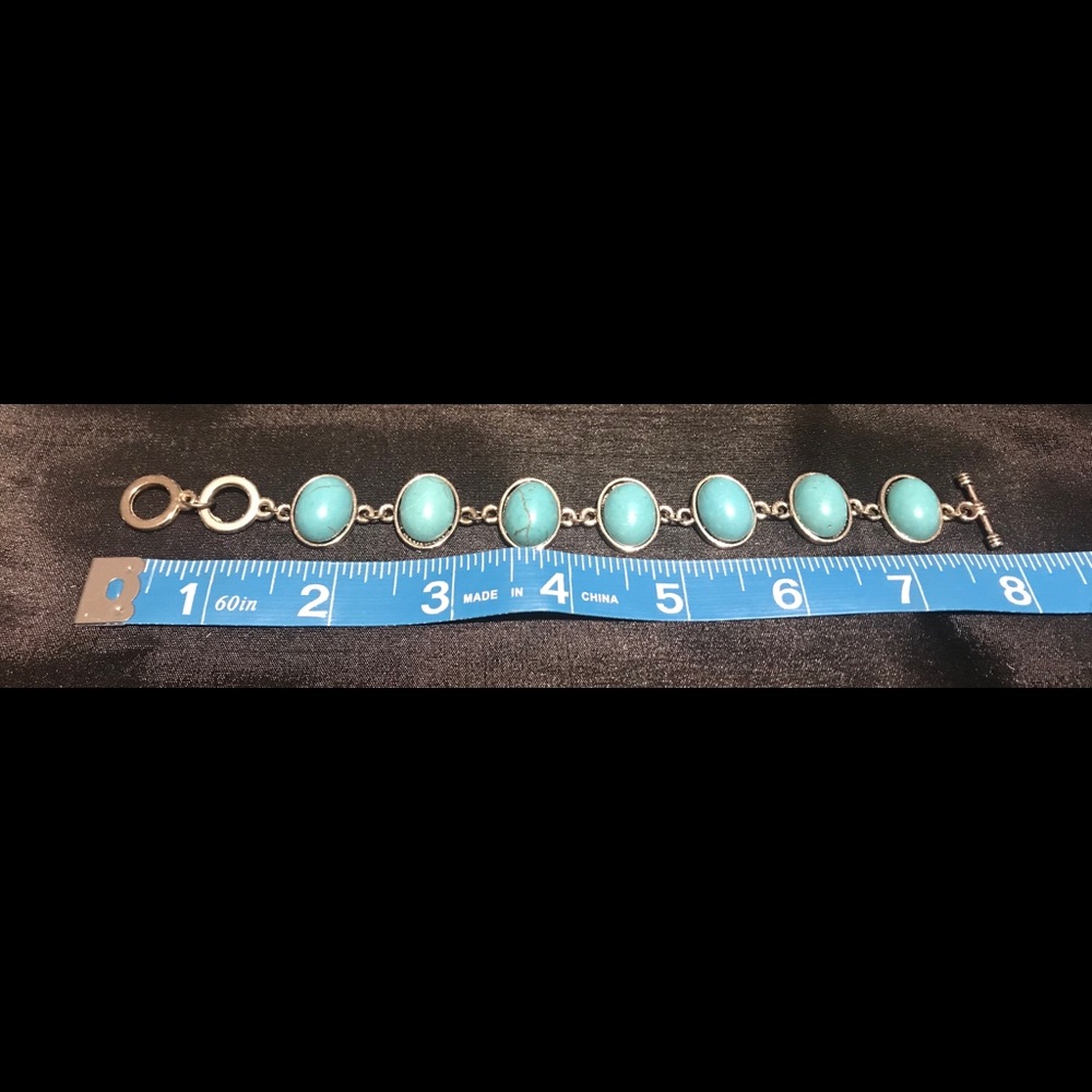 Turquoise fashion jewelry bracelet